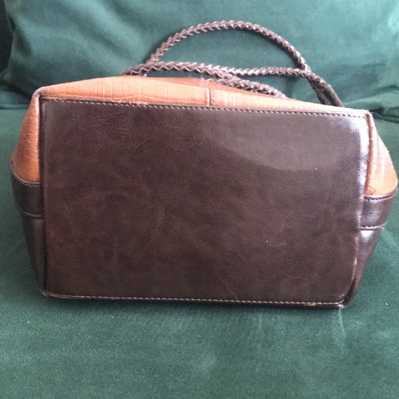 Vintage Shoulder Bag - Picture 6 of 14
